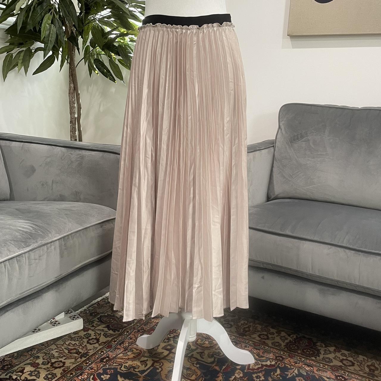 Rose gold clearance pleated skirt zara