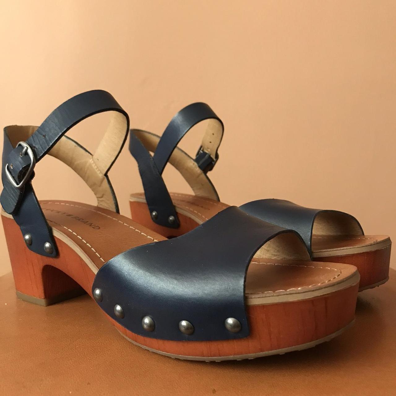 Lucky brand clog discount sandals