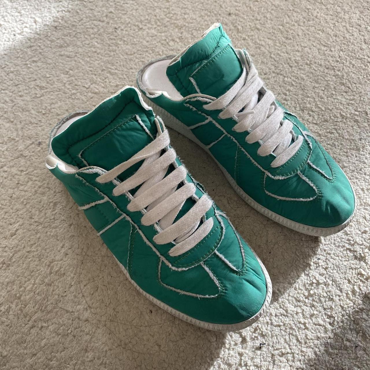 スニーカー MAISON MARGIELA Women Sneakers S38WS0192 P4751 T2554 Green Maison Margiela Replica Sneakers - Green | Garmentory