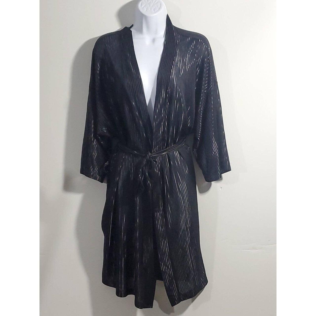 Frederick's of Hollywood Women's Black Robe | Depop