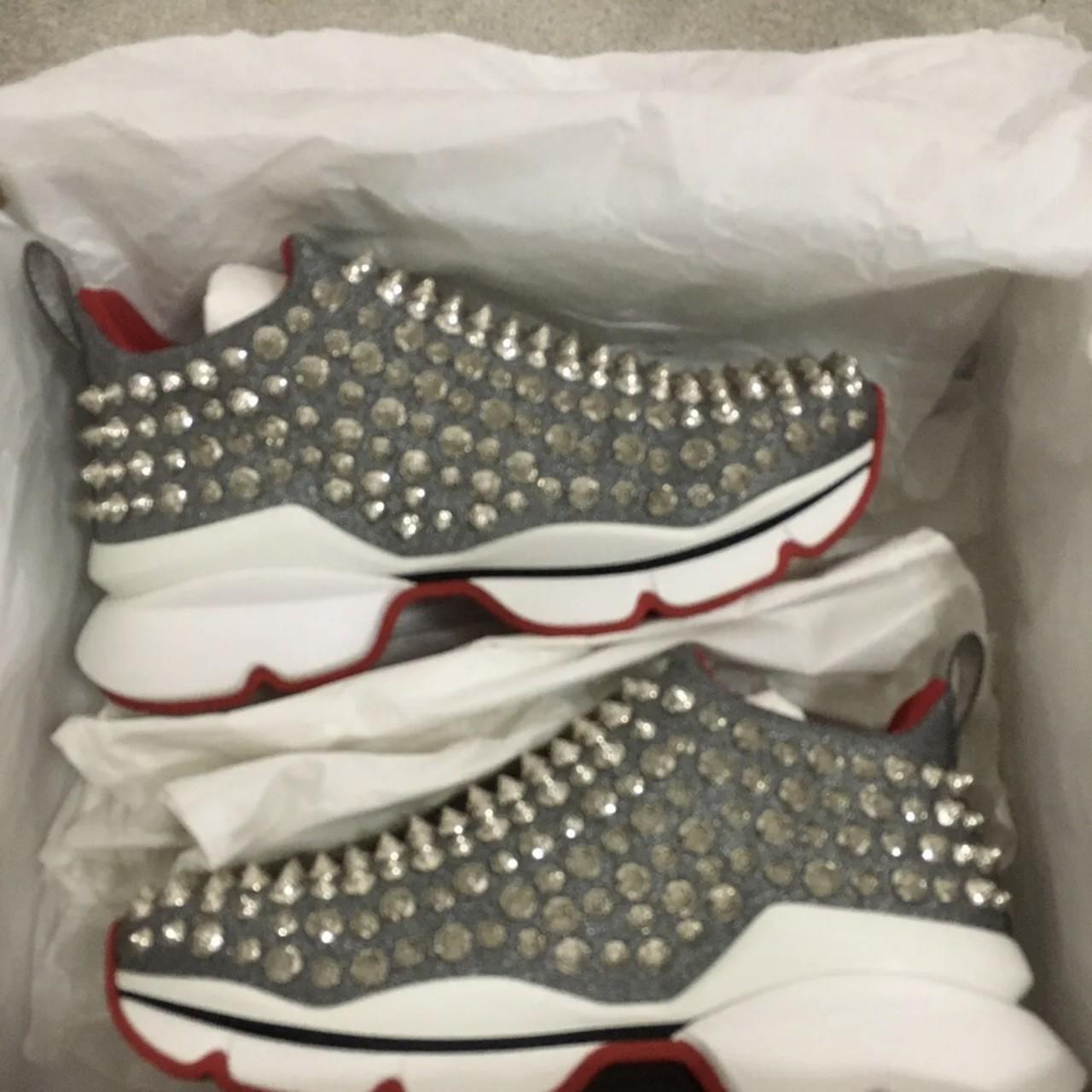 louboutin donna spike