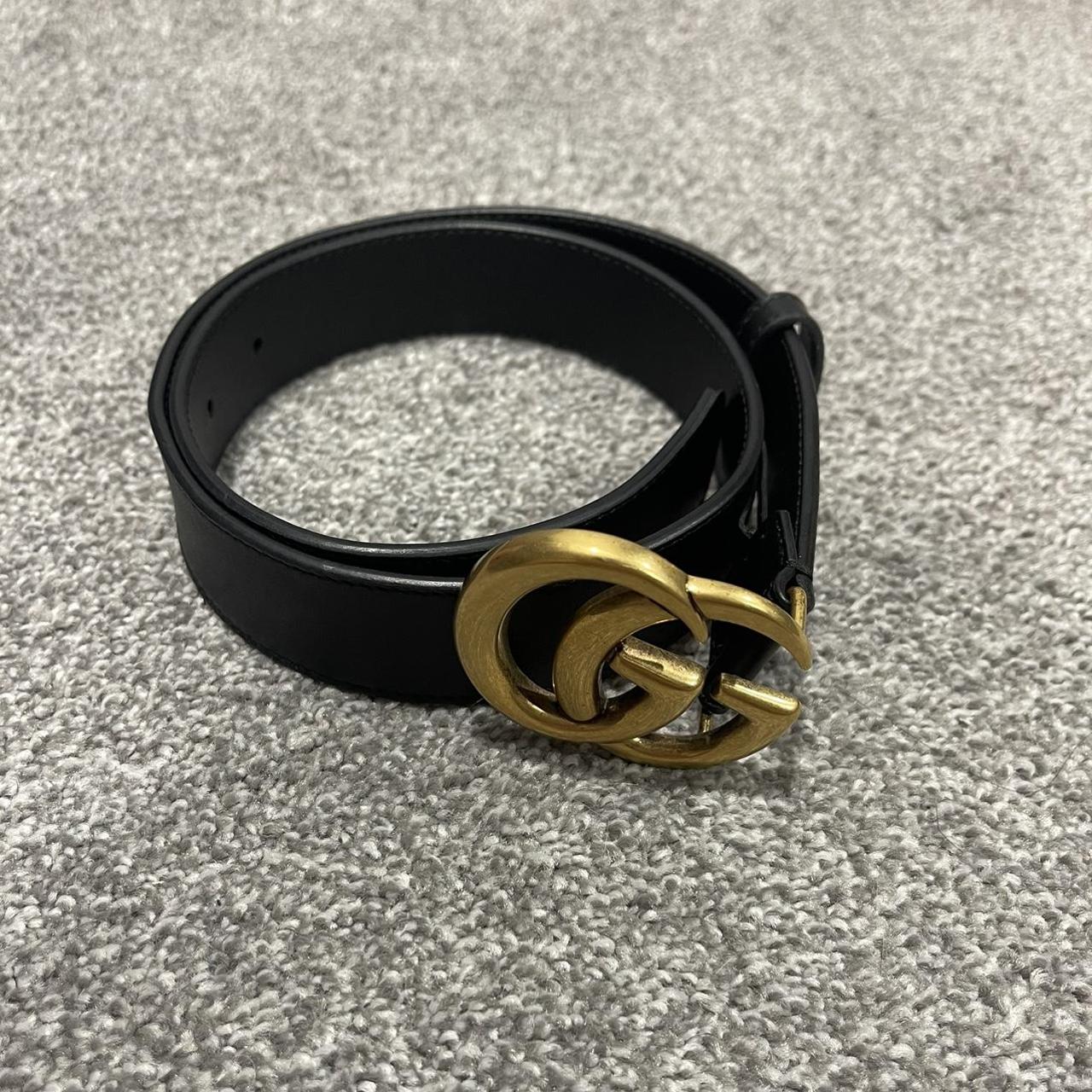 gucci belt. size 70. bought for $450. message me for...