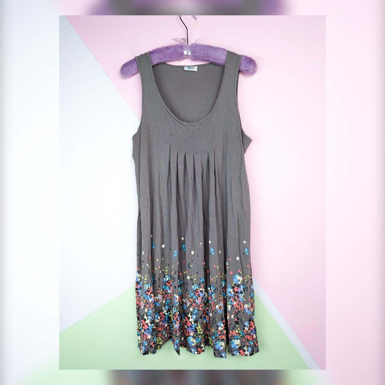 Beach Time Gray Floral Dress This is the sweetest... Depop