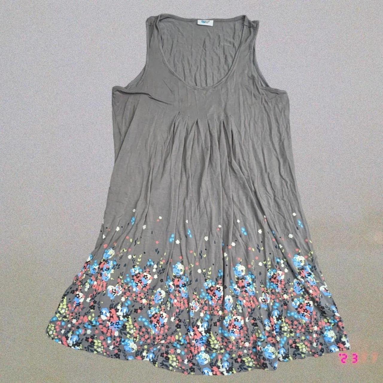 Beach Time Gray Floral Dress This is the sweetest... Depop