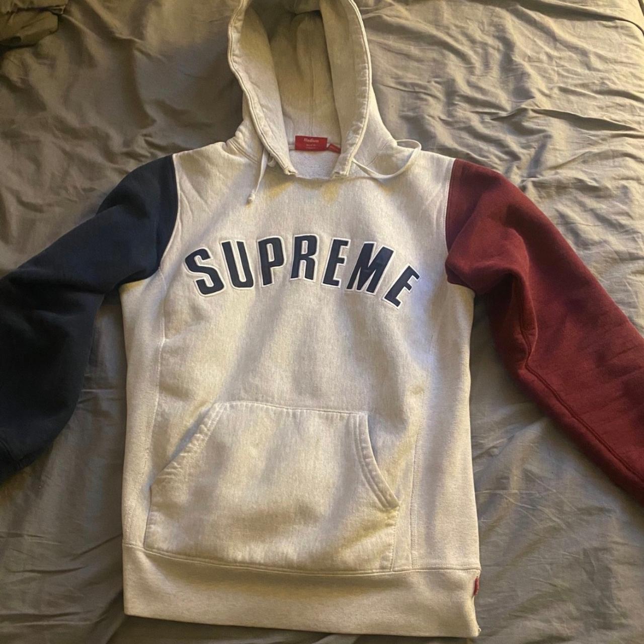 Supreme color blocked outlet arc logo hoodie