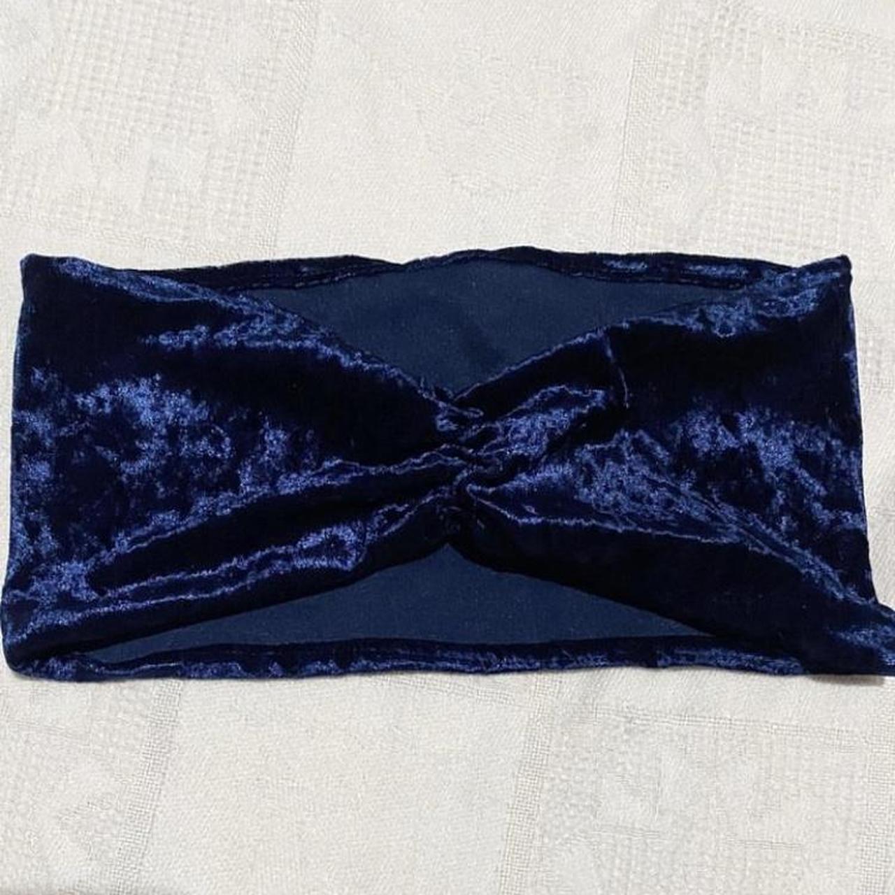 Blue velvet crop top no size fits S/M - Depop