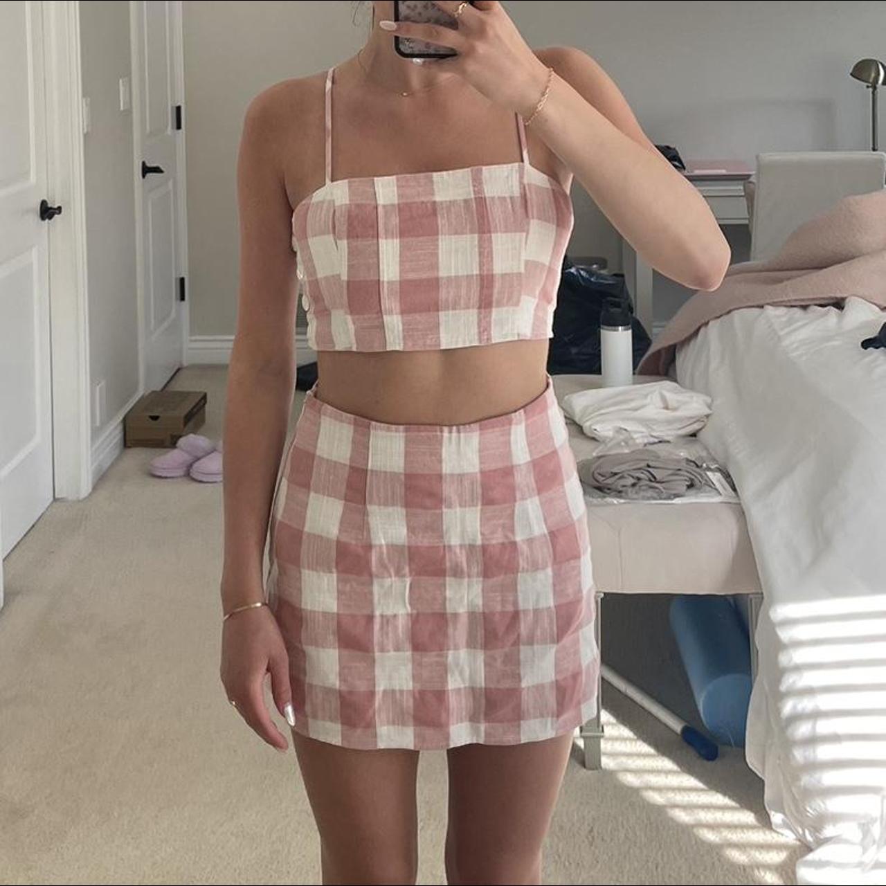 Two piece pink plaid set from Forever 21. Like new Depop