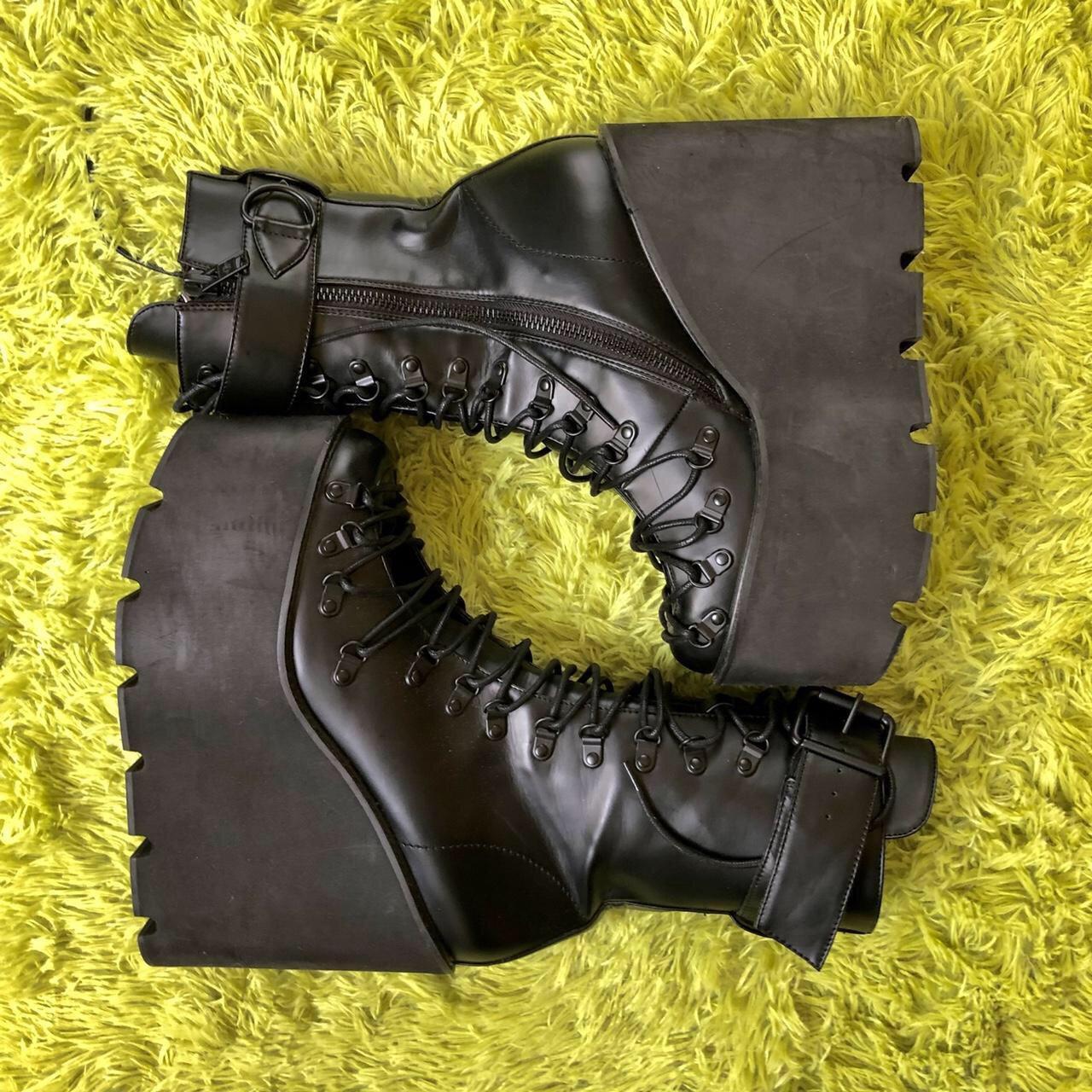 current mood platform boots