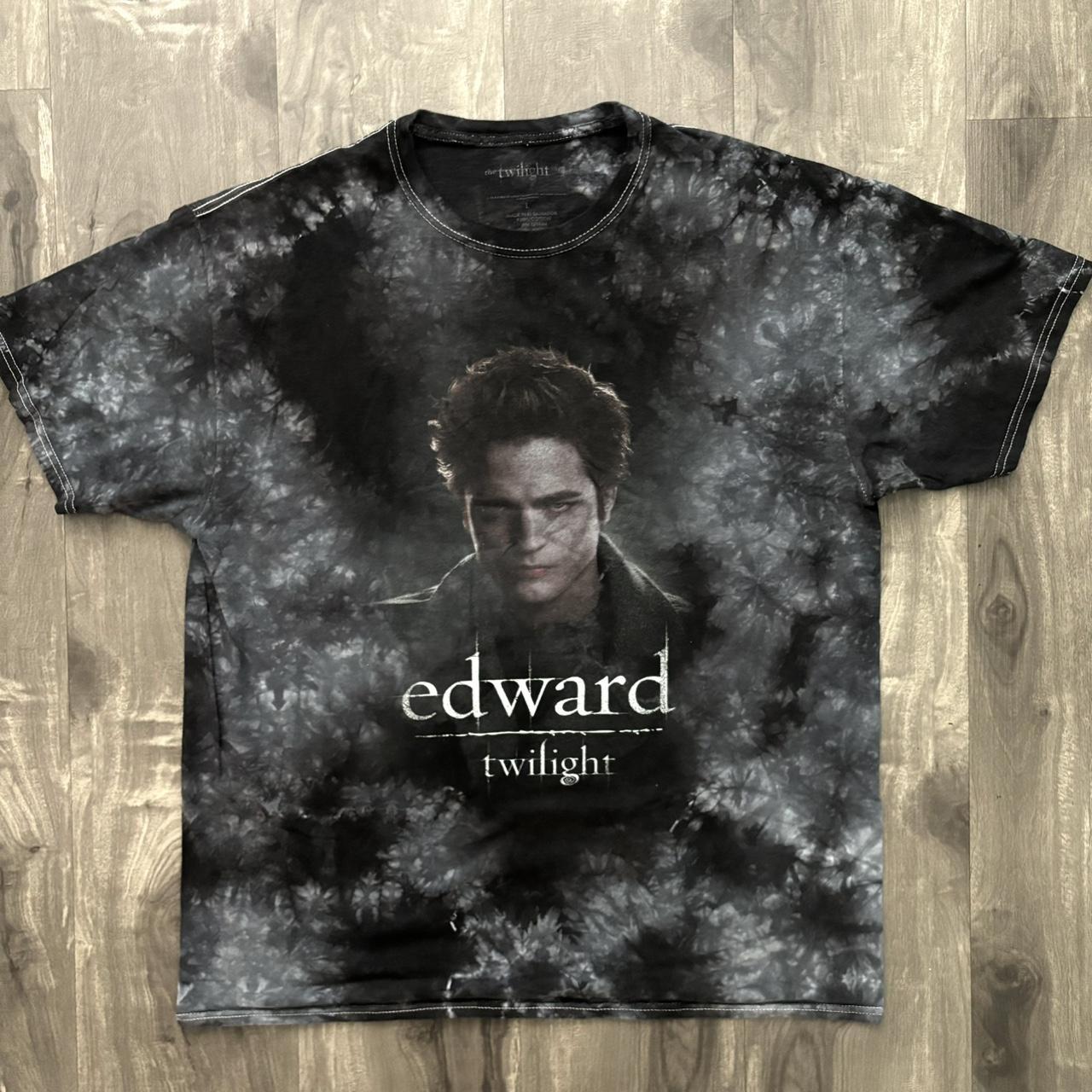 Twilight Saga online Edward Cullen Shirt