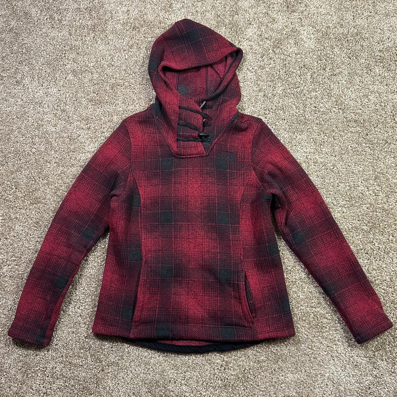 North face store crescent pullover