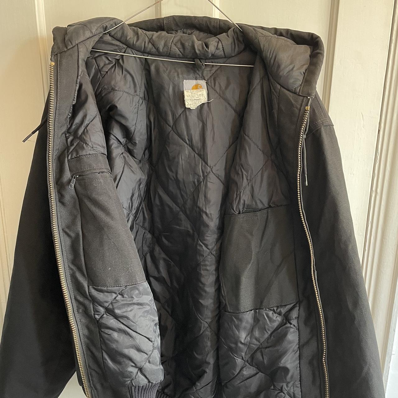 Carhartt winter jacket. Super warm and padded size L. - Depop