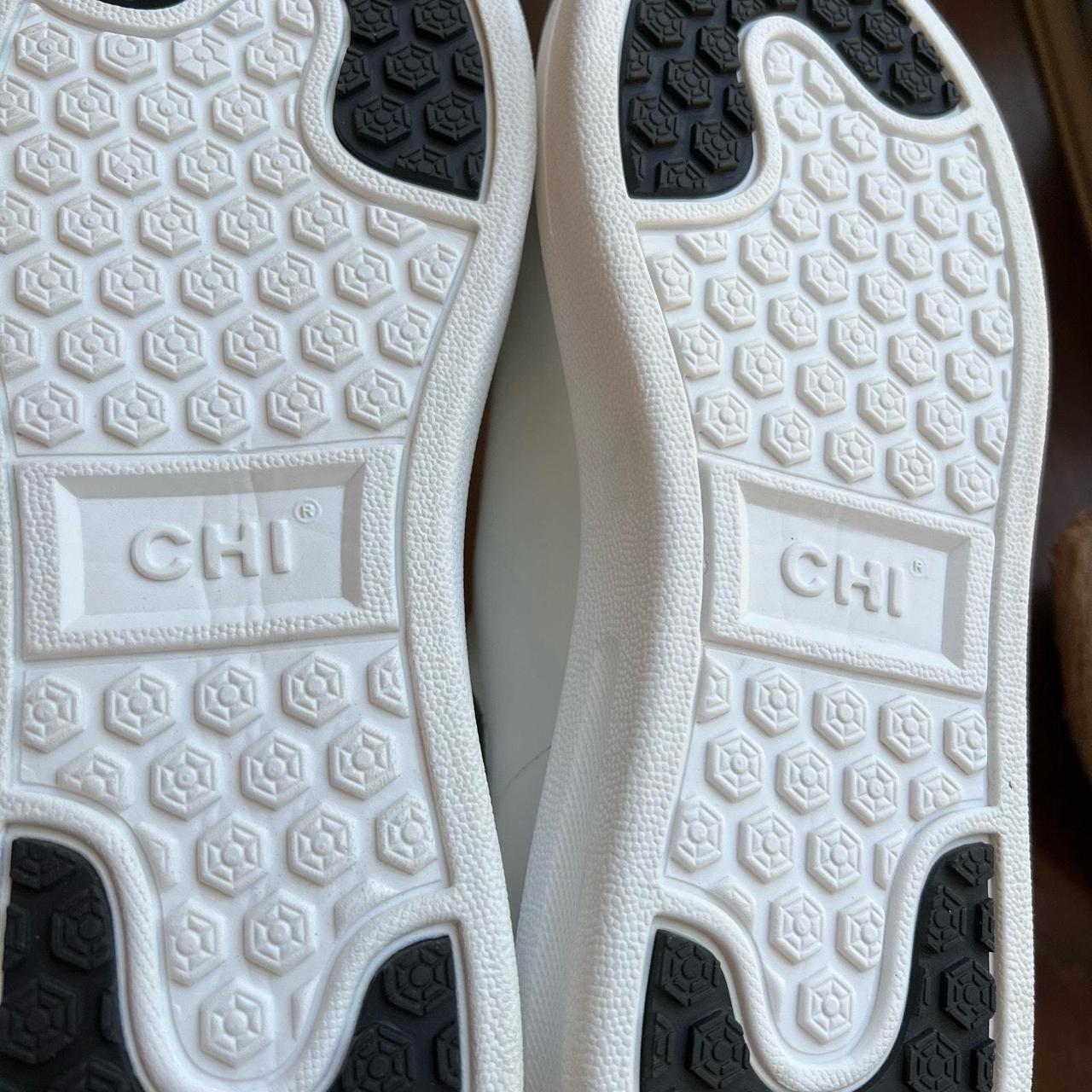 Source Unknown Women's Sneakers - White - US 8 – … - image 8