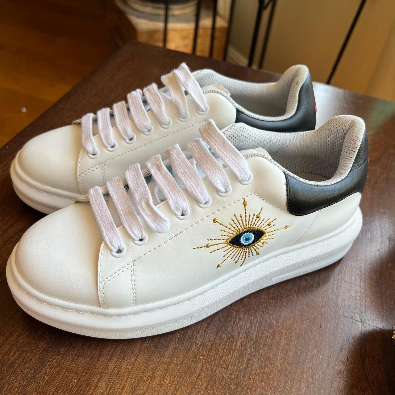 Source Unknown Women's Sneakers - White - US 8 – … - image 1