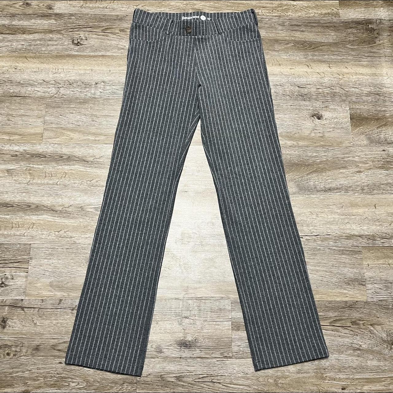 Women Striped Relaxed Flared Wrinkle Free Pleated Cotton Trousers –  BITTERLIME