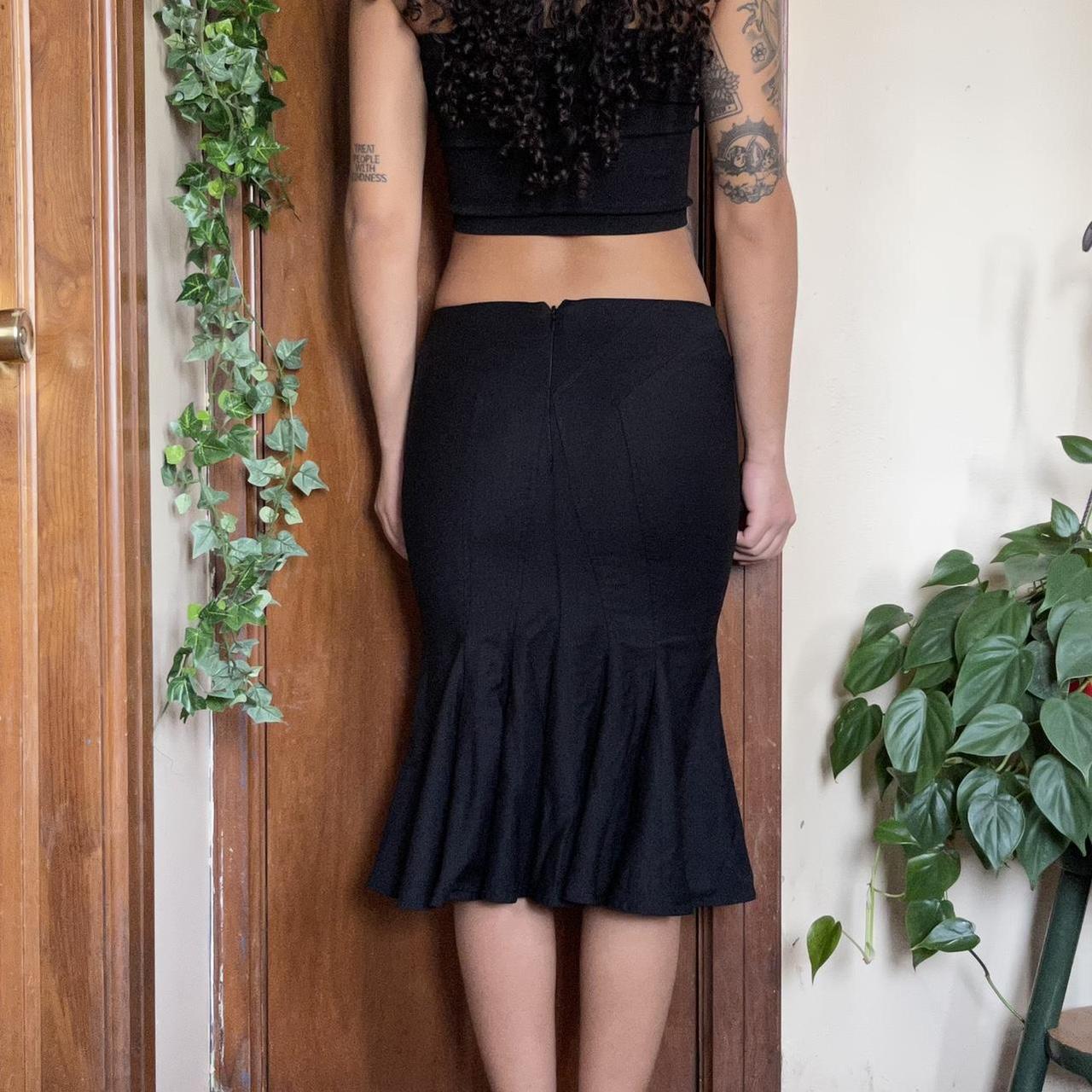 Bebe Women's Black Skirt (3)