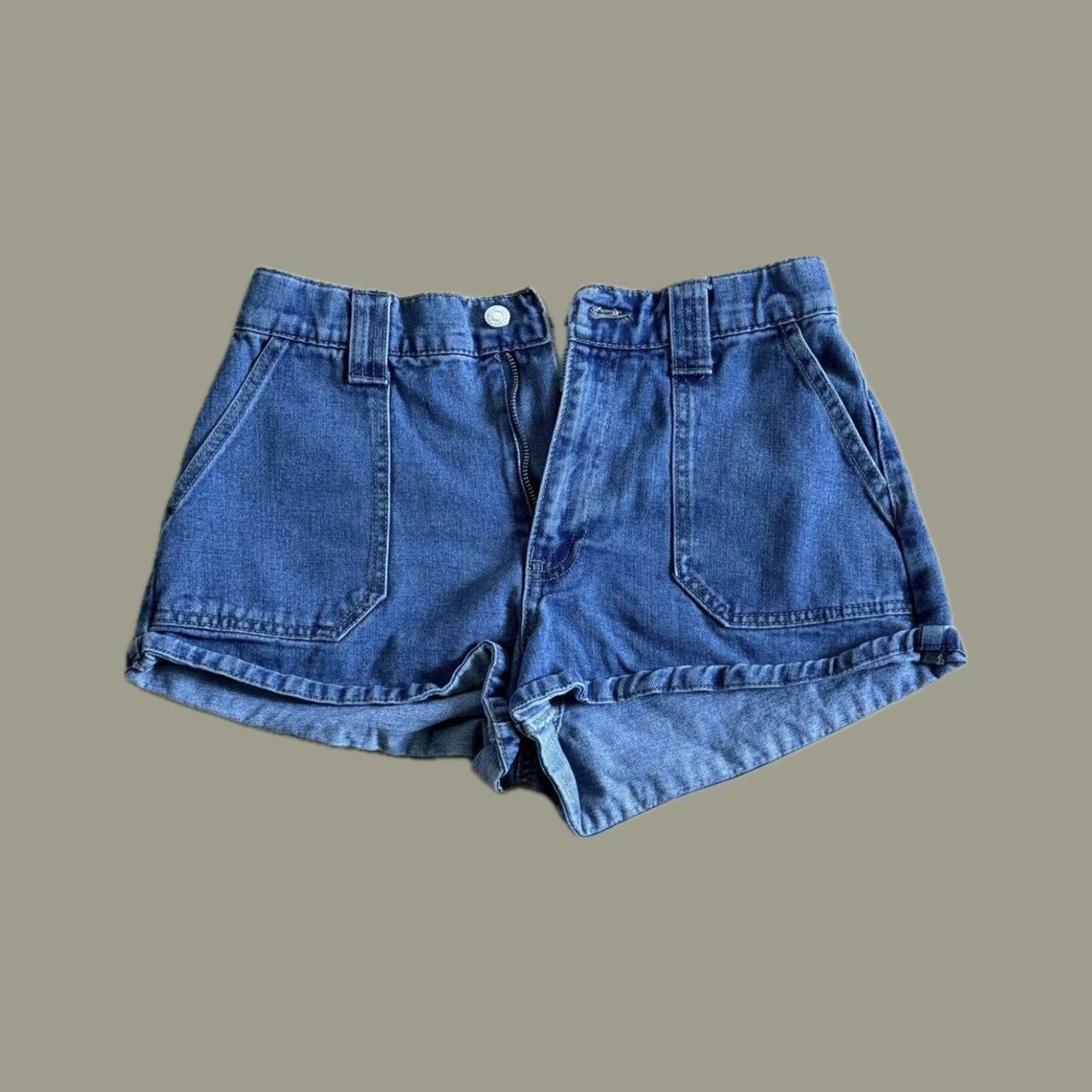 ✰ Forever 21 Denim Shorts ✰ Super cute Depop