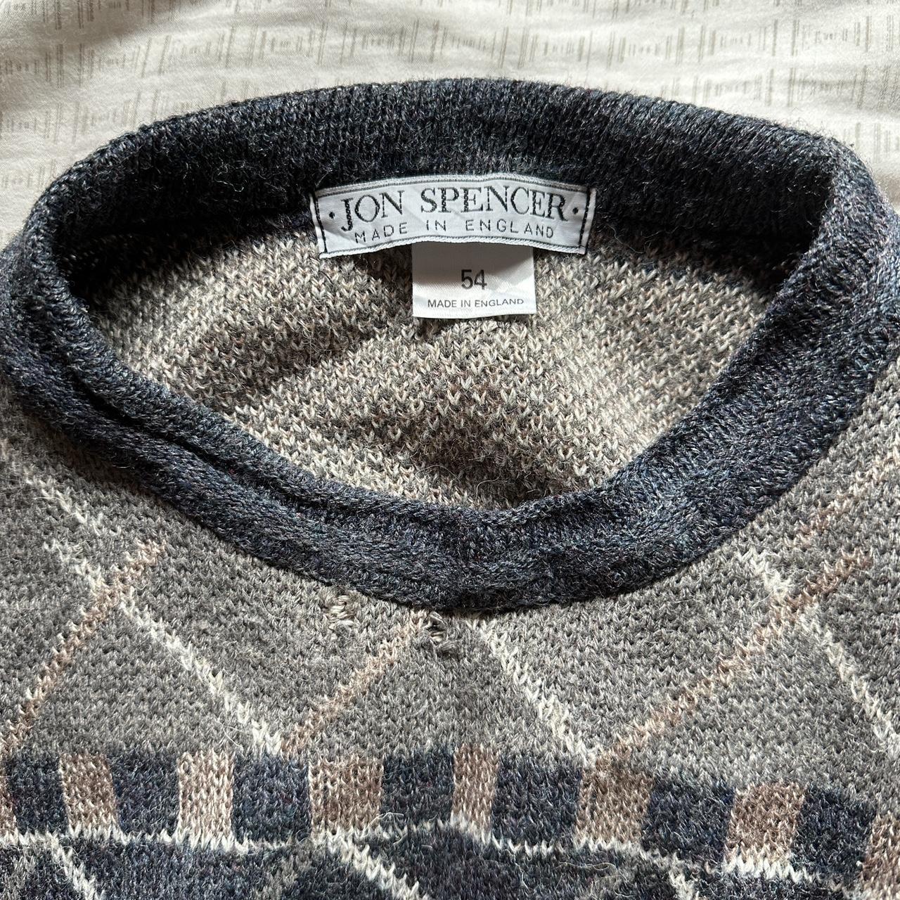 Vintage cropped sweater (Urban... - Depop