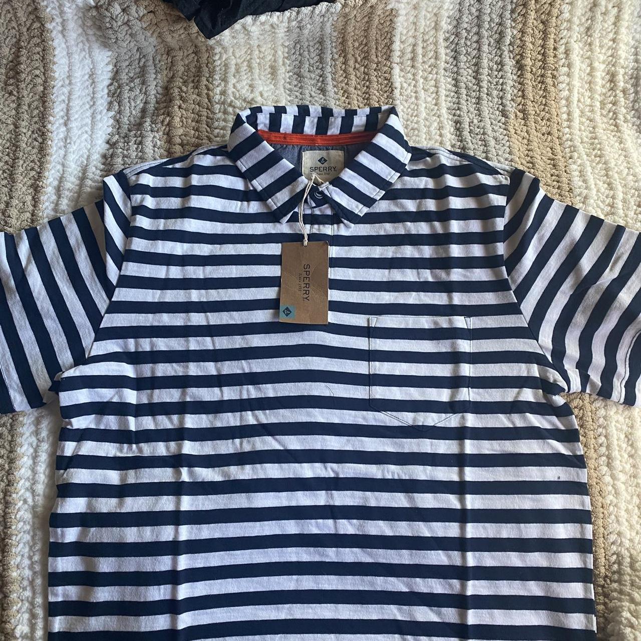 Sperry Men's Navy and White T-shirt (3)