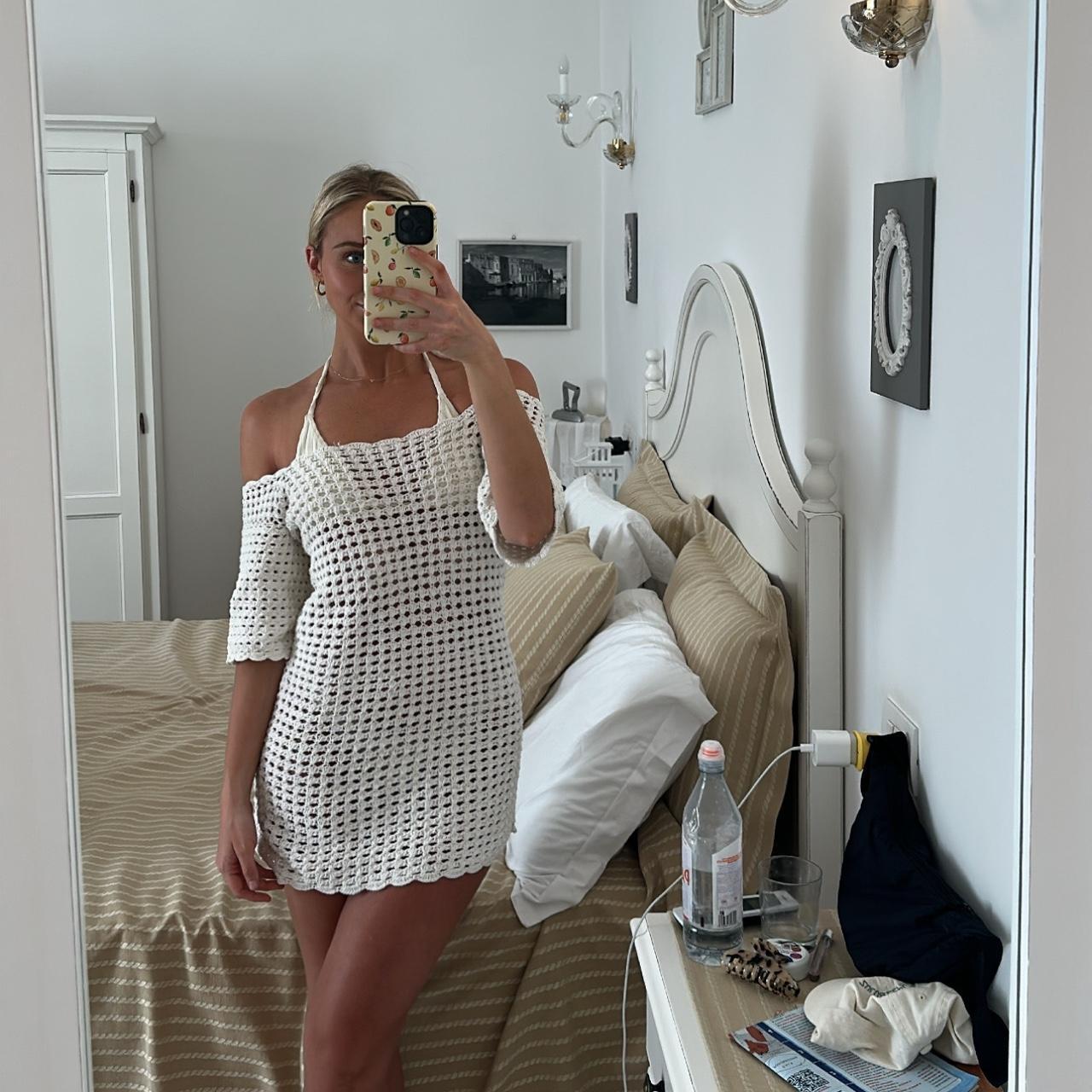 Isabelle Quinn Sofia mini dress in Ivory Size Depop