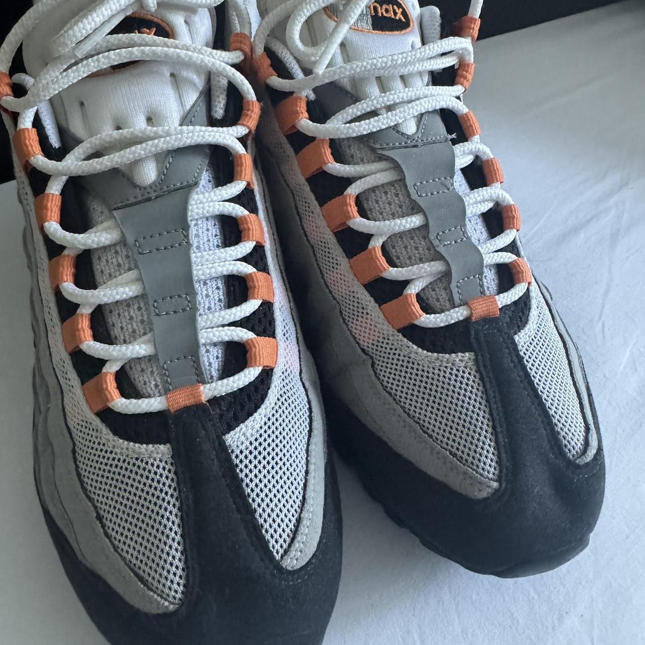 Air max 95 Mandarin from around
