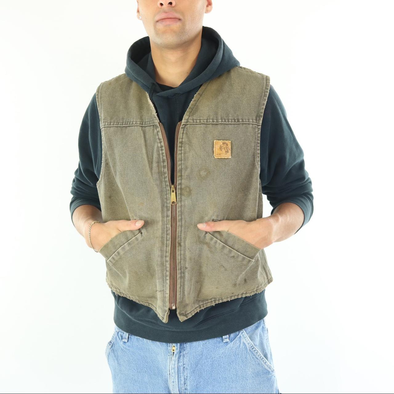 CARHARTT GILET HOW’s THE CONDITION? GOOD CONDITION... - Depop