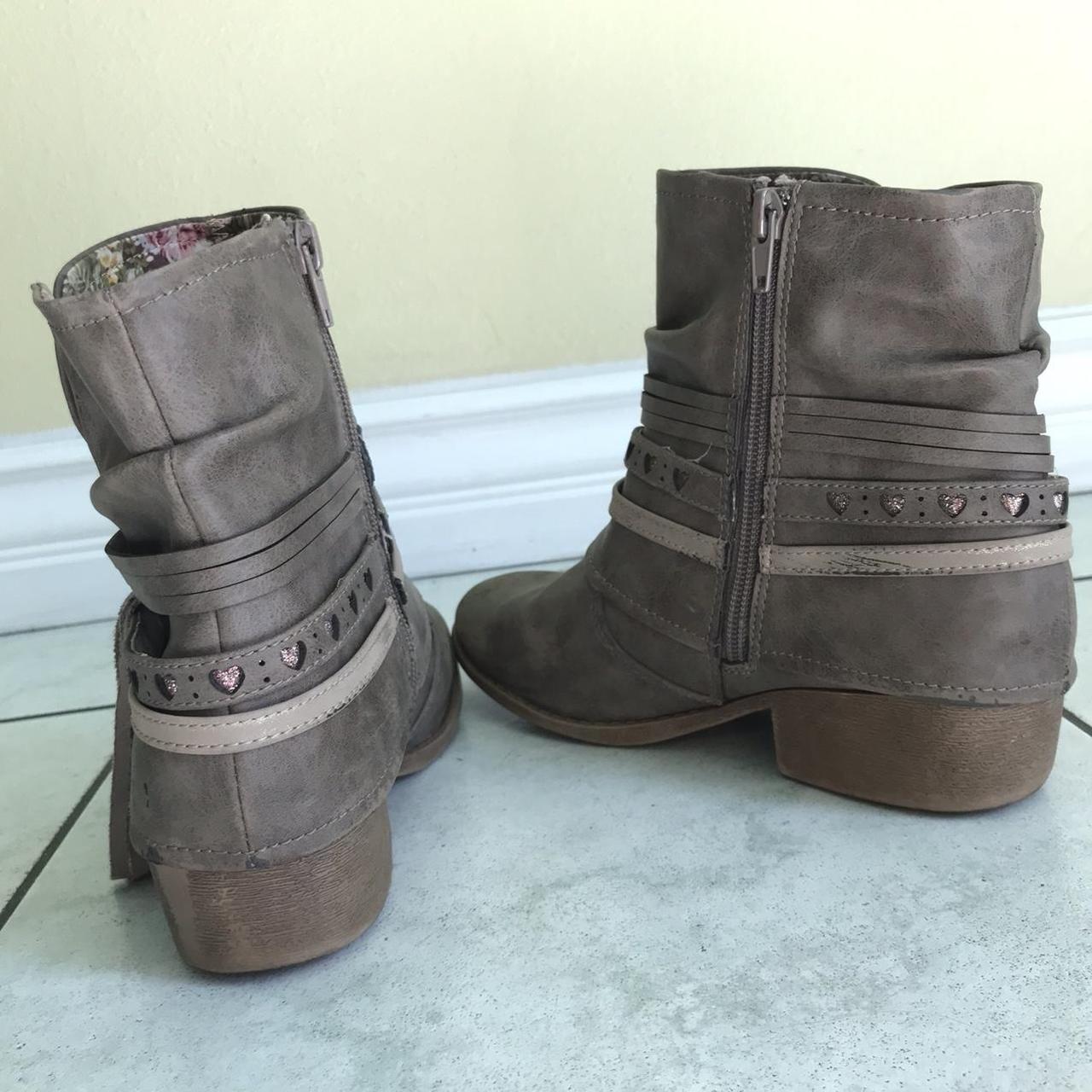 Jellypop grey hot sale boots