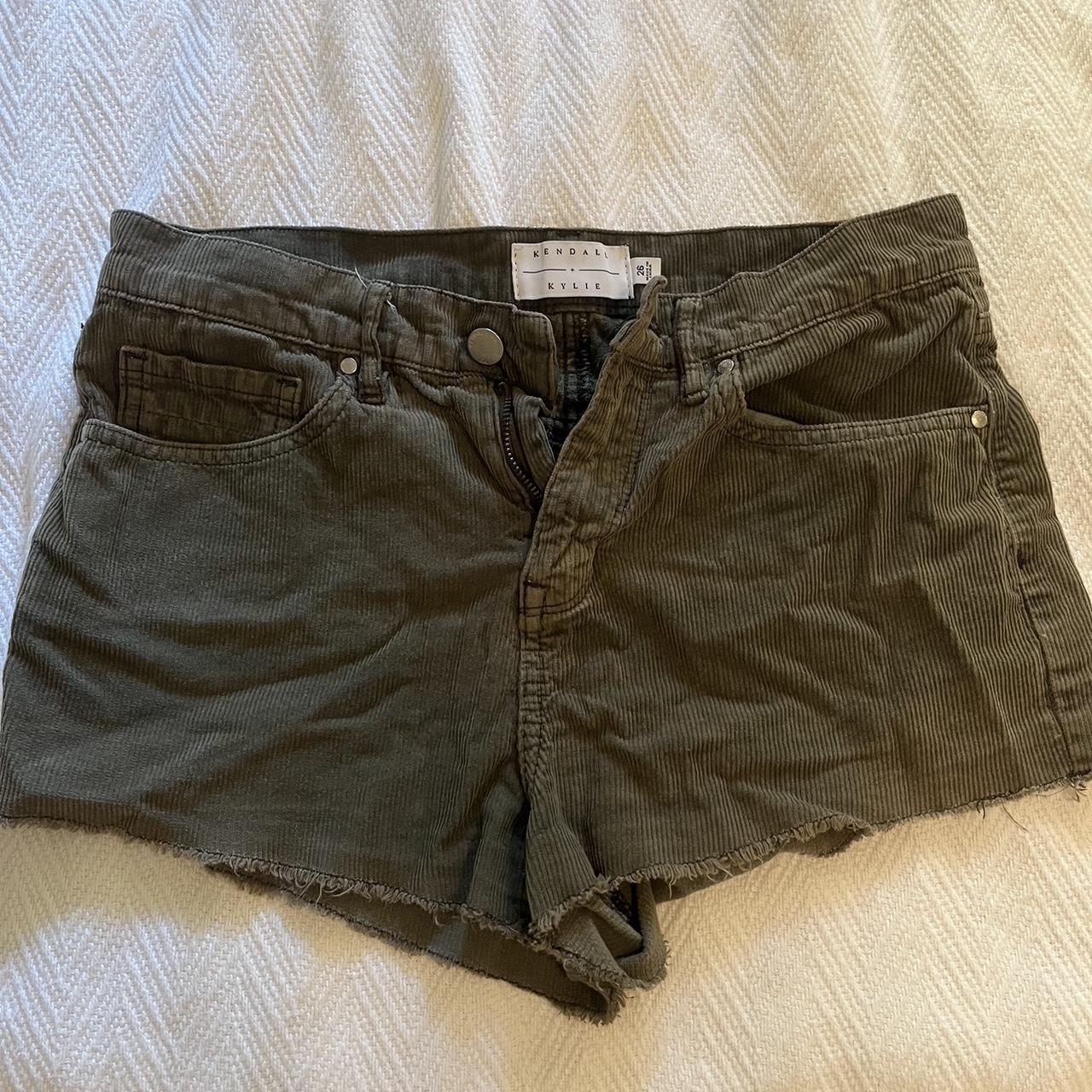 Forest green shorts 🌲 - Depop