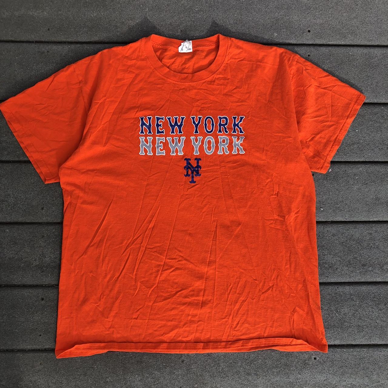 Vintage New York Mets shirt. Size mens small. Has - Depop