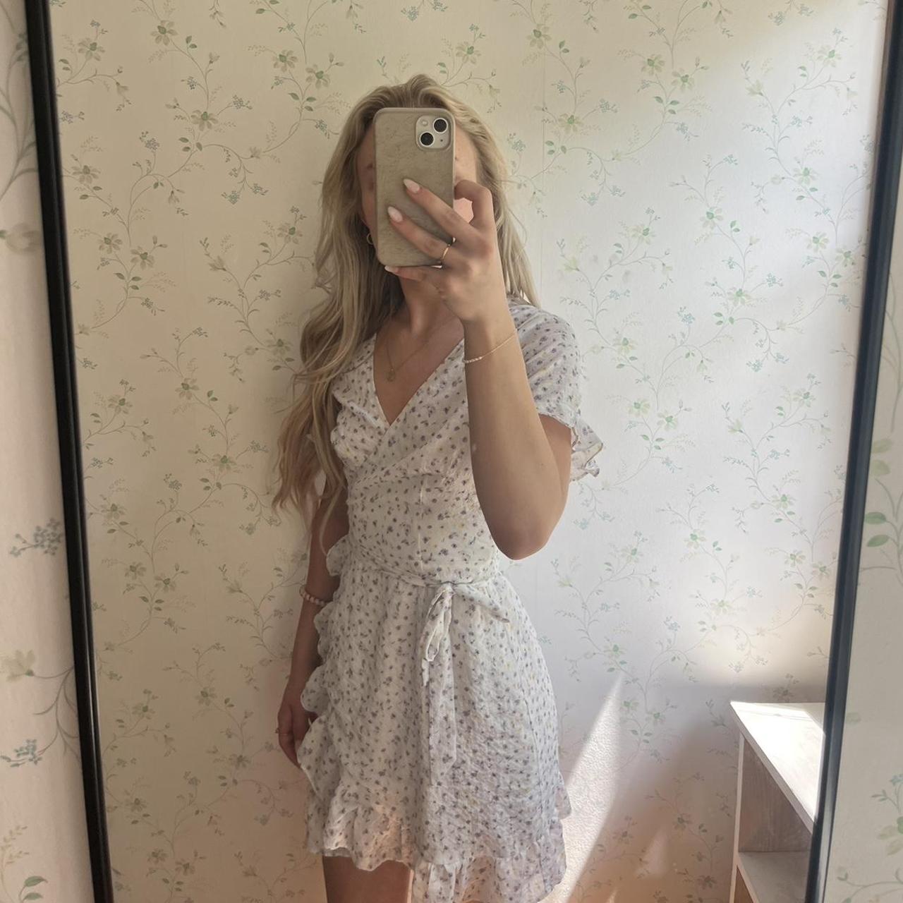 item listed by leilasclothess