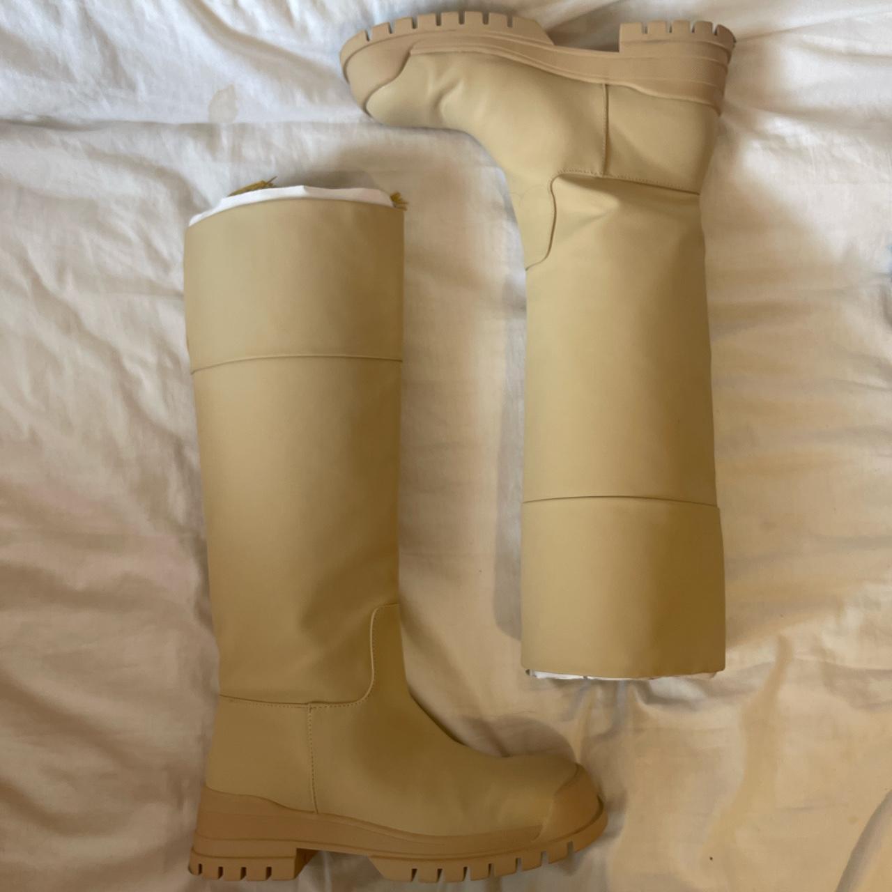 cream zara rubberised boots chunky flat boots worn... Depop