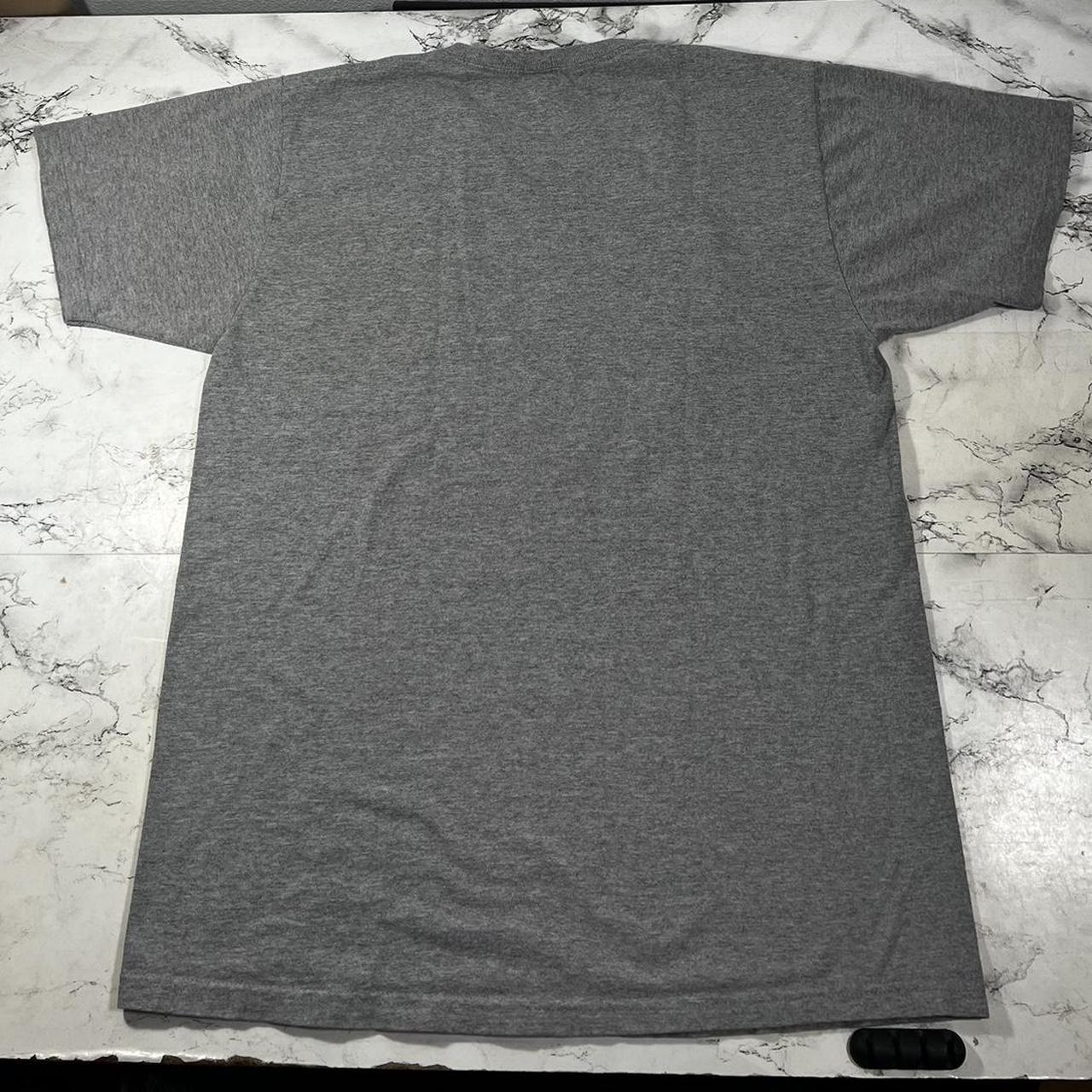 Stüssy Men's Grey T-shirt | Depop