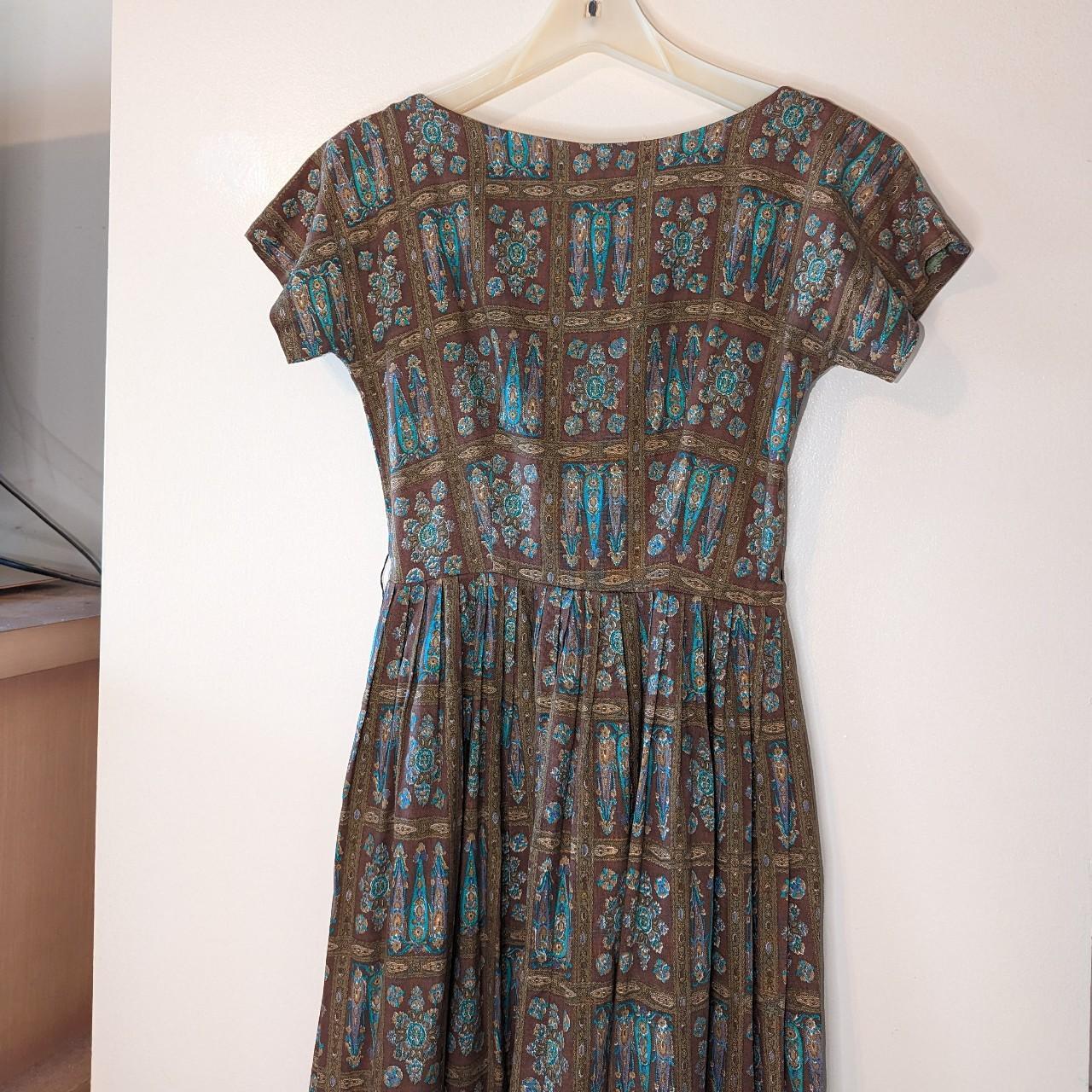 Vintage 50s Cotton Print Swing Dress. Unique... - Depop