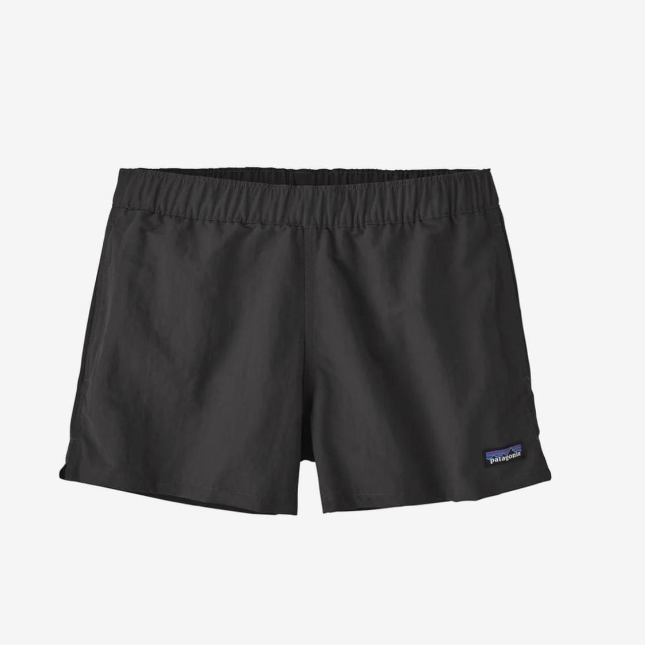 patagonia shorts, like new - Depop