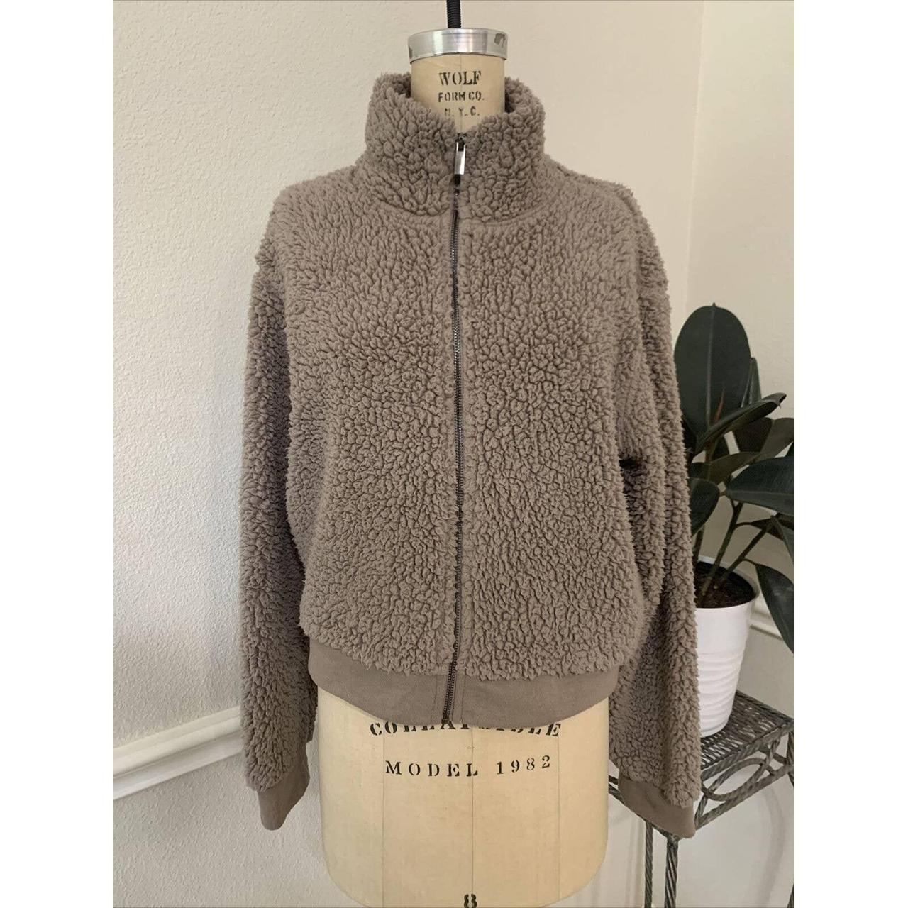 Fluffy jacket deals cotton on