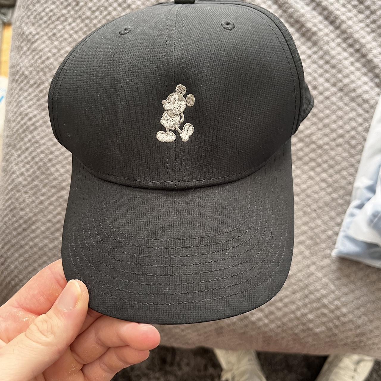 Nike Mickey Mouse hat - Depop