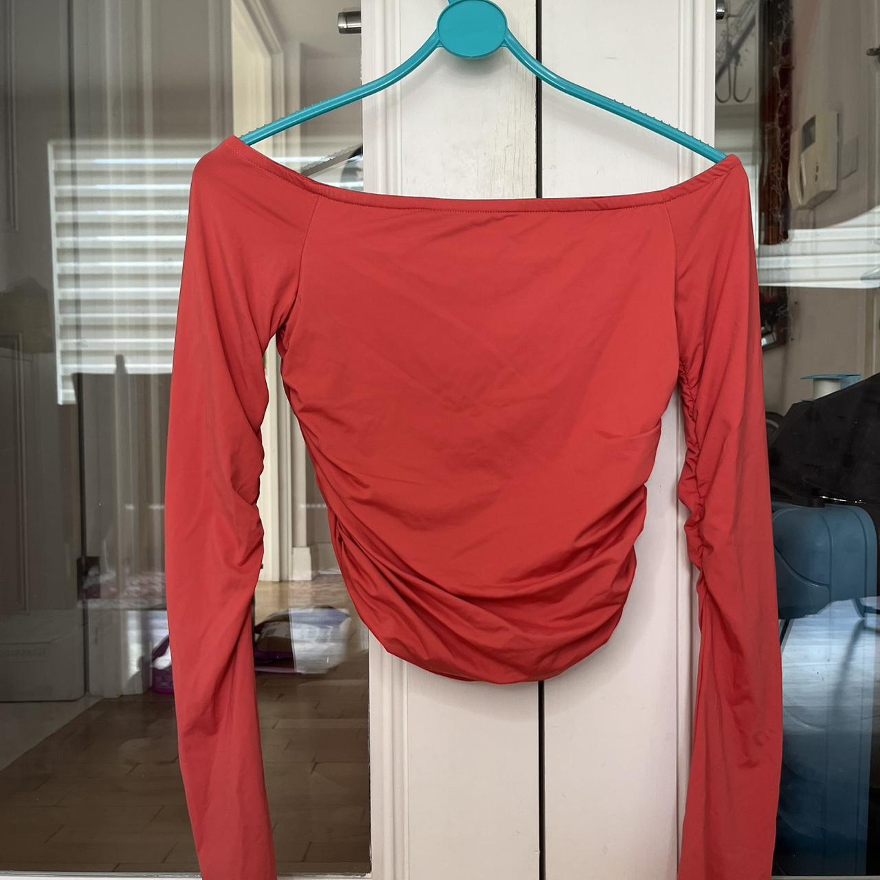 item listed by 22wongtania