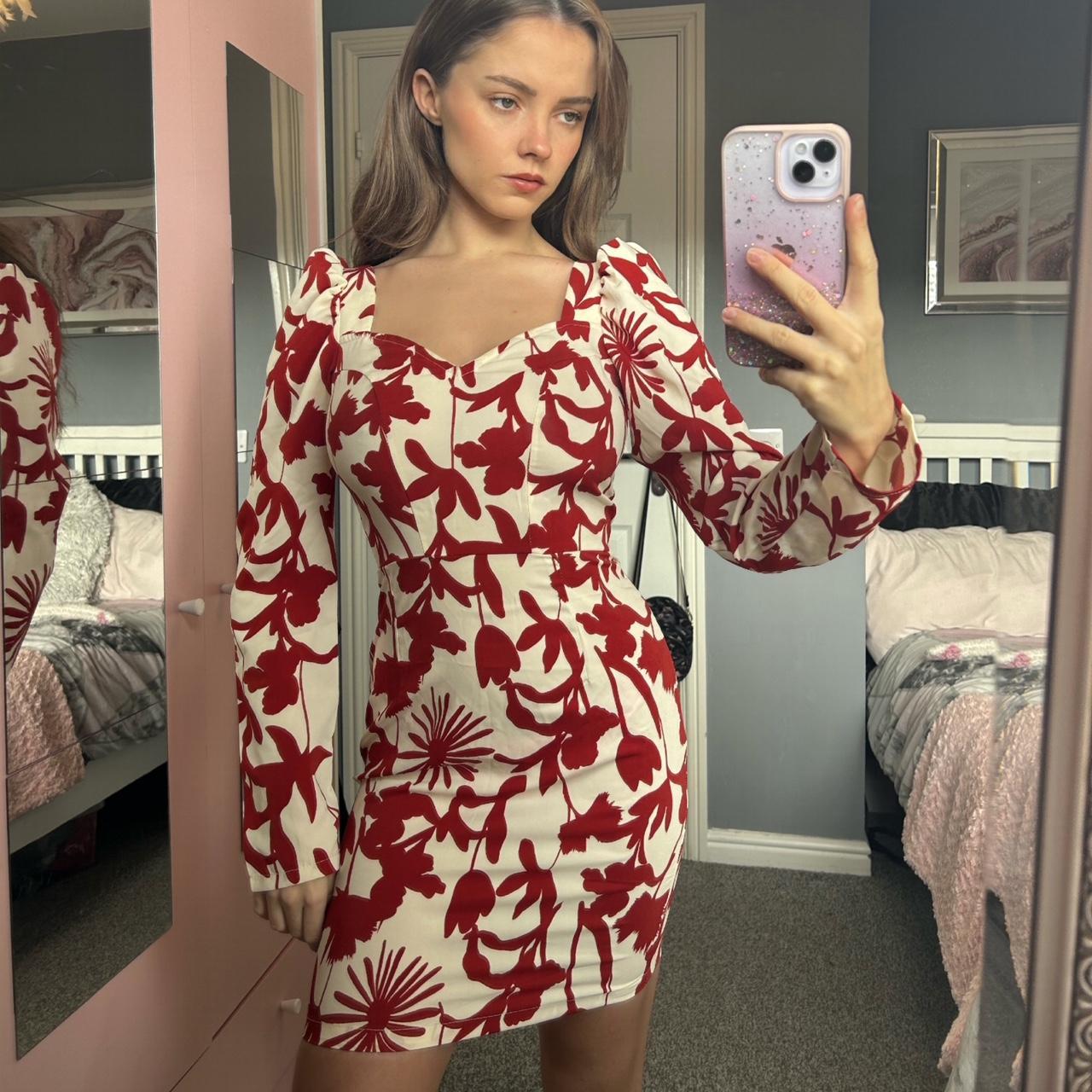 Red floral puff sleeve dress Size 6 Worn once to a... - Depop