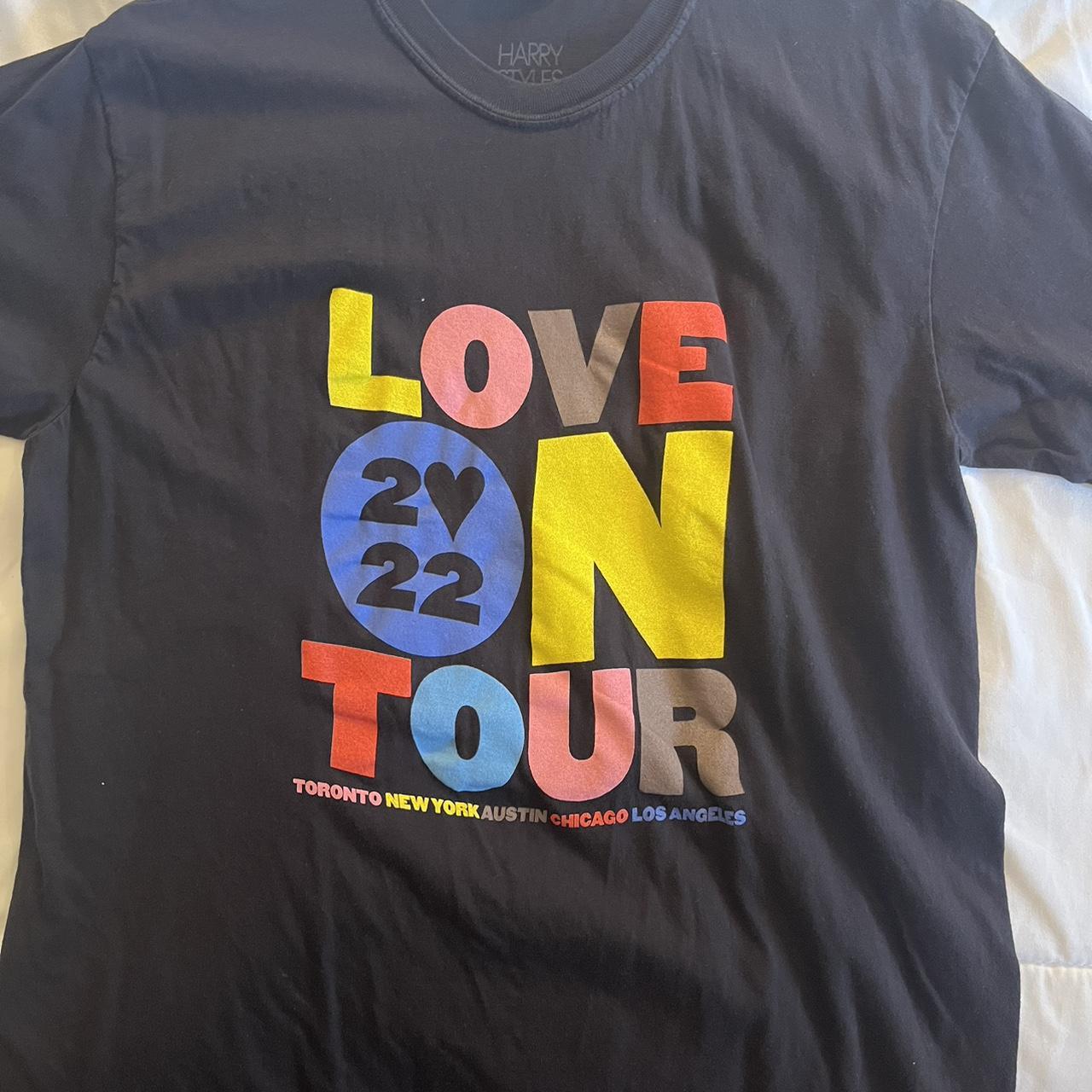 Harry Styles Love on tour Merchandise