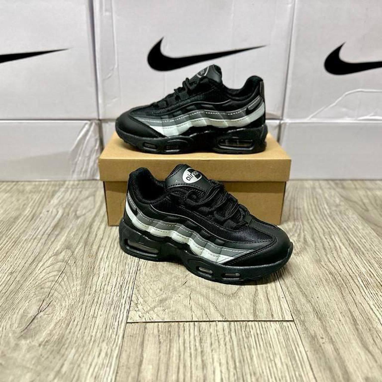 mens black 95s