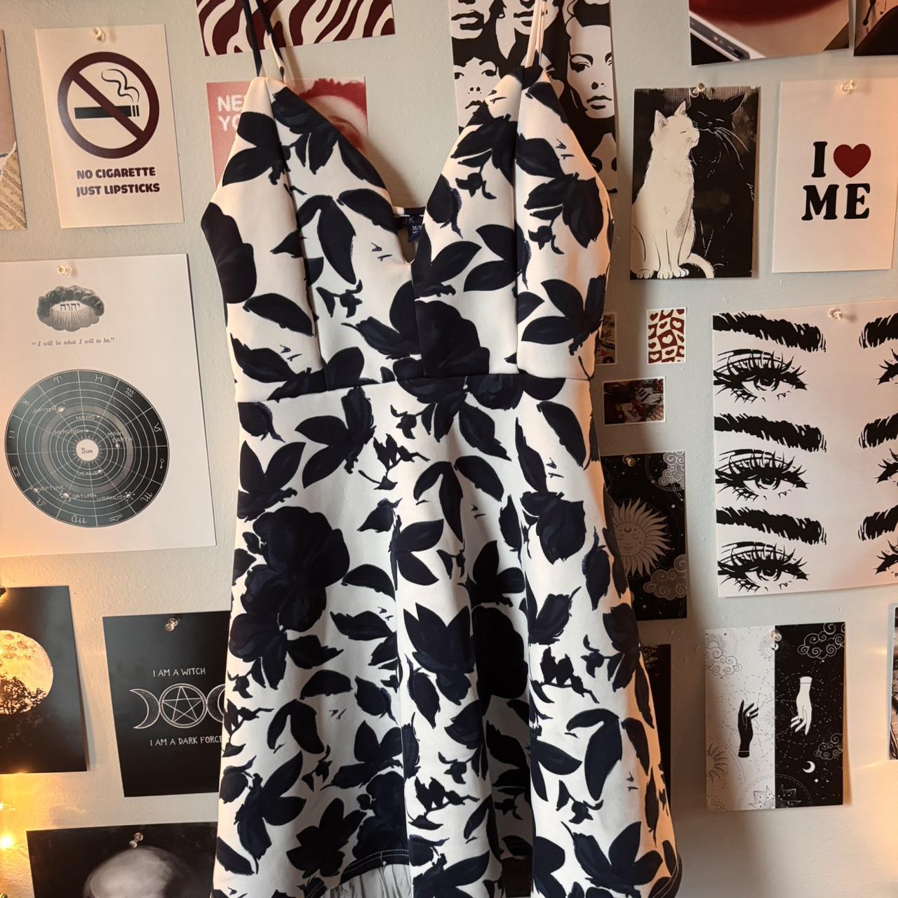 item listed by juliaellie6