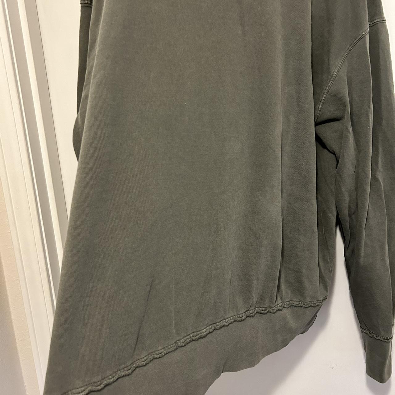 H&m yeezy sweatshirt hotsell