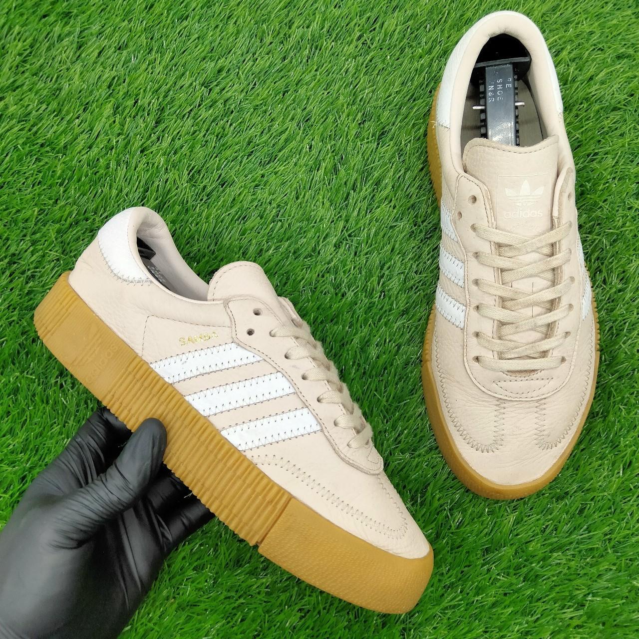 Samba rose gum on sale sole