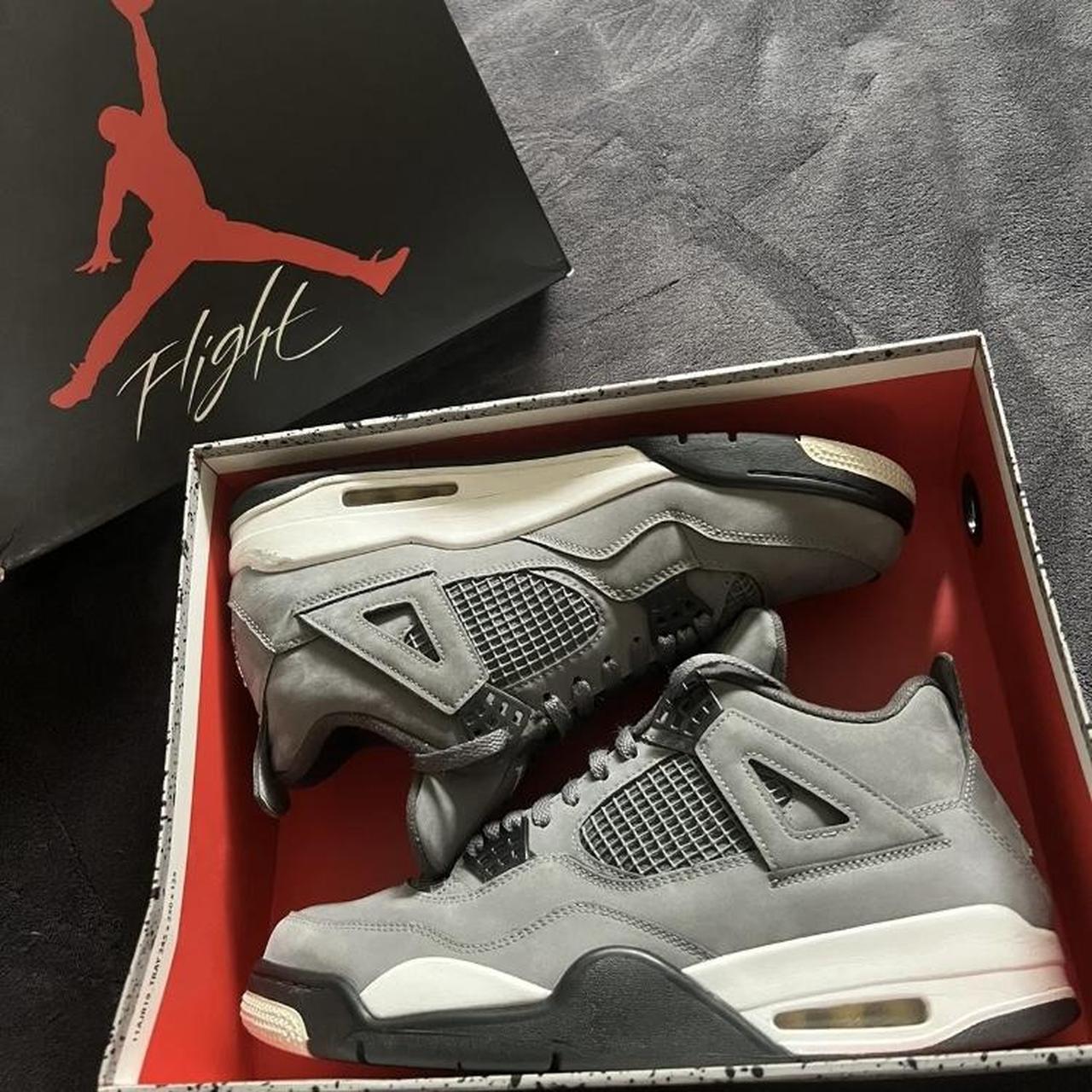 grey jordan 4's