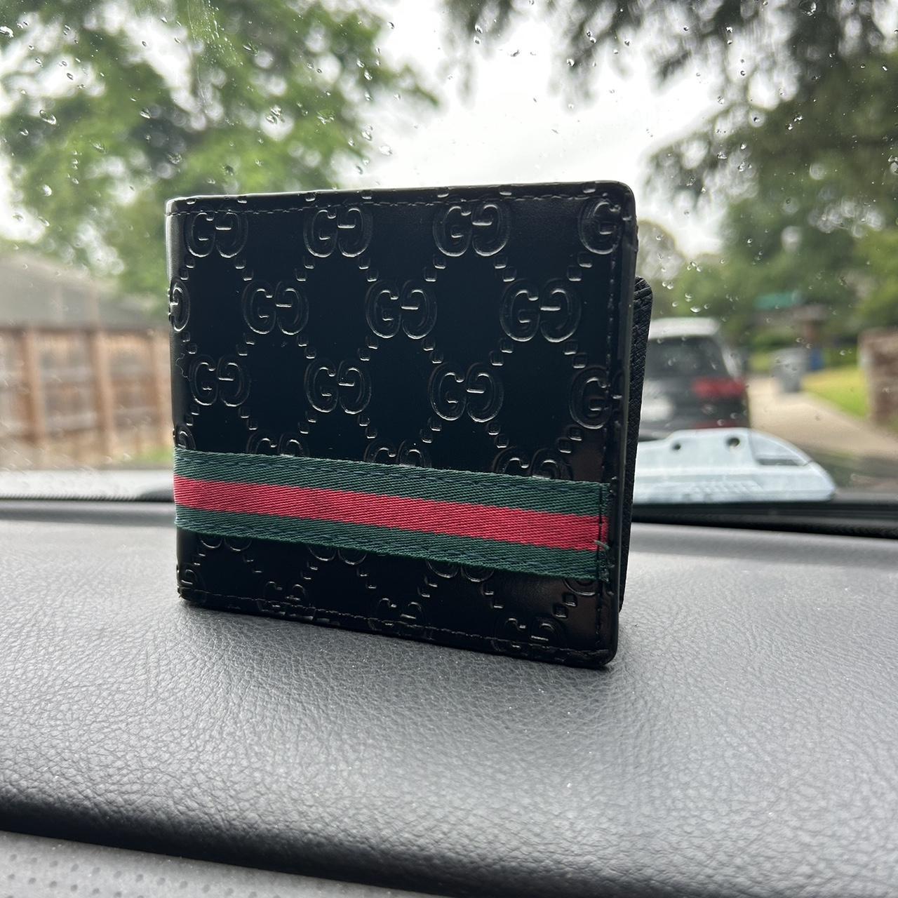 Gucci wallet, no box but is barley worn down., 9/10