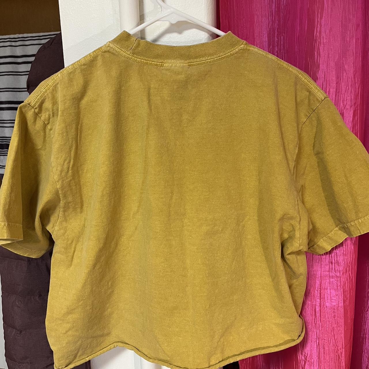 Shaka Women's Yellow T-shirt | Depop