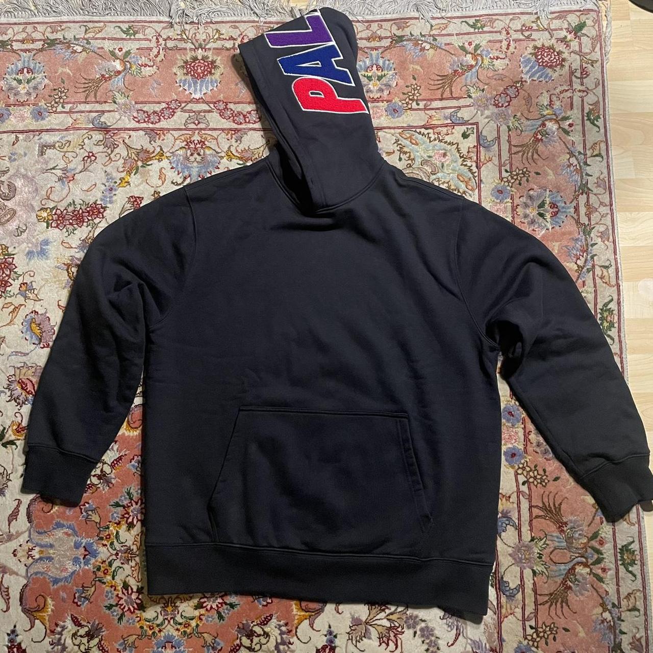 Palace hoodie black - Depop