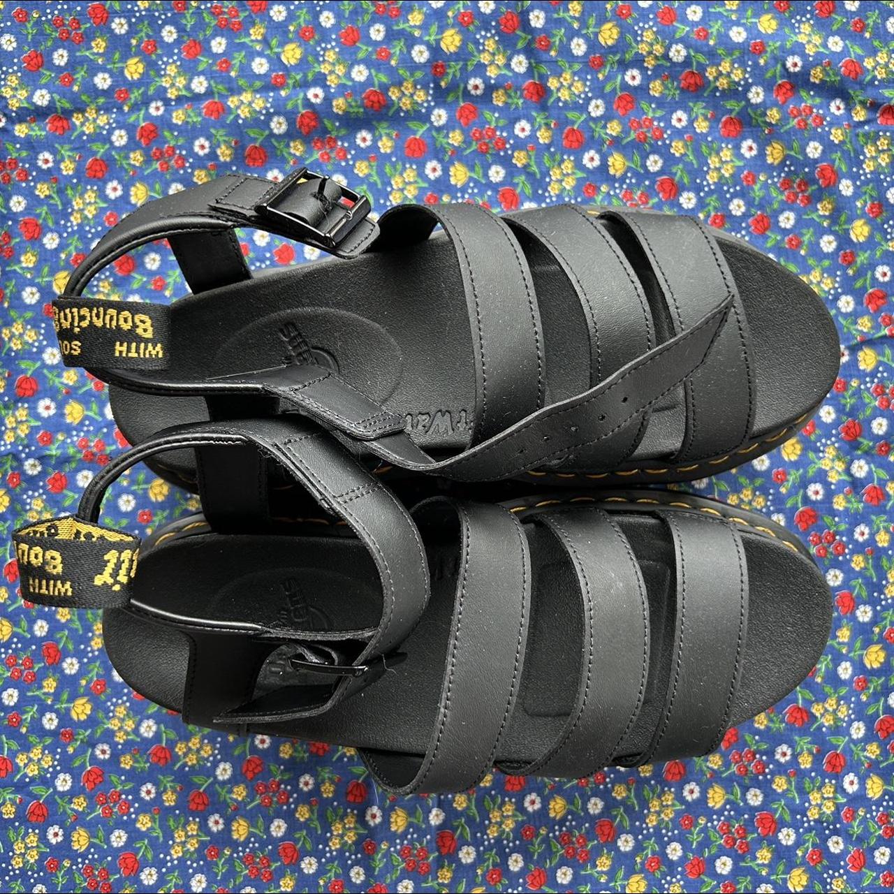 tory burch pearl sandals