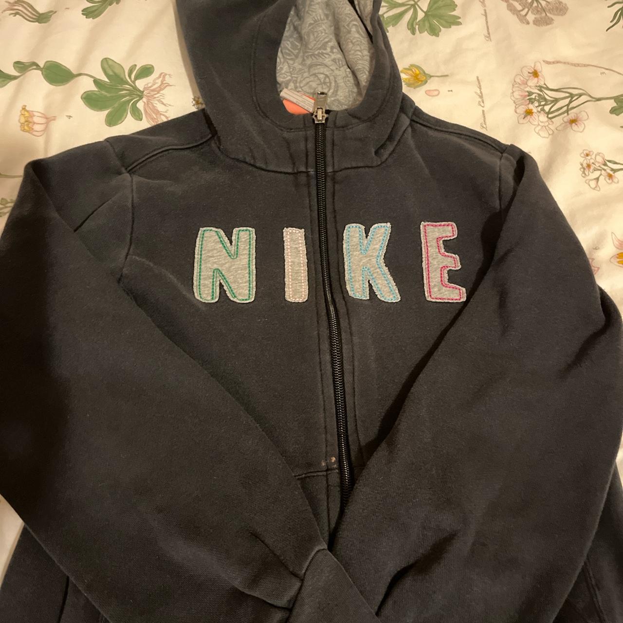 5x nike sweatshirts