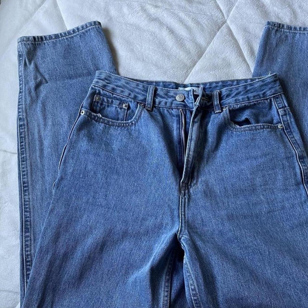 Glasson's High-Waisted Straight Leg Jean Size/Fit:... - Depop