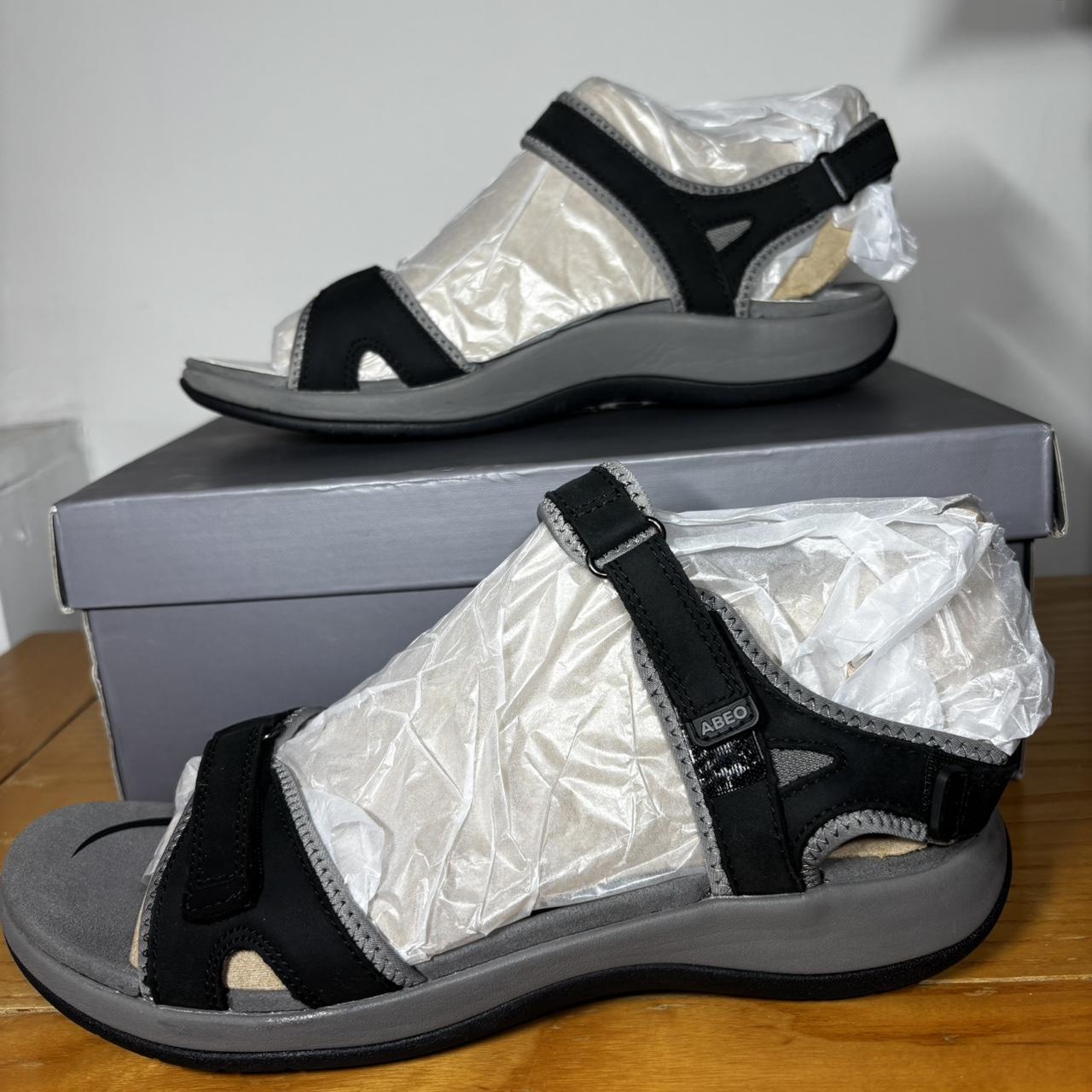 item listed by janielavasquez